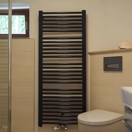 Ferienwohnung Im Grunen Apartmán Eisfeld